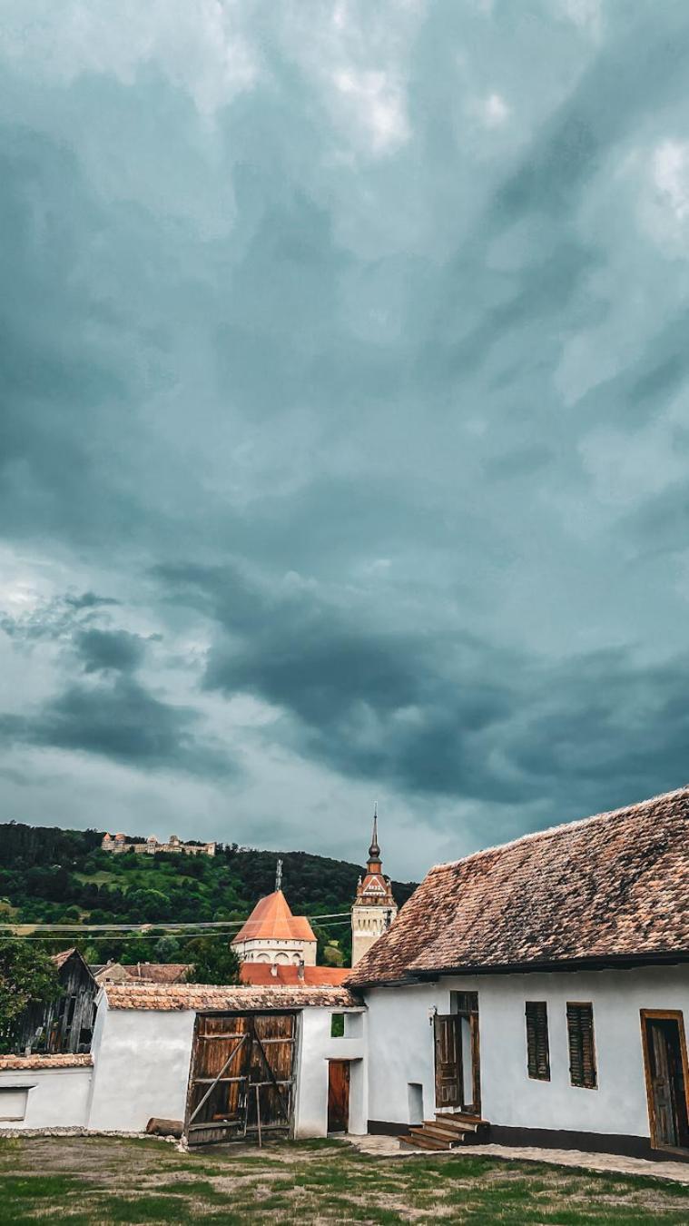 Castle View Saschiz - Traditional Guesthouse Exterior foto