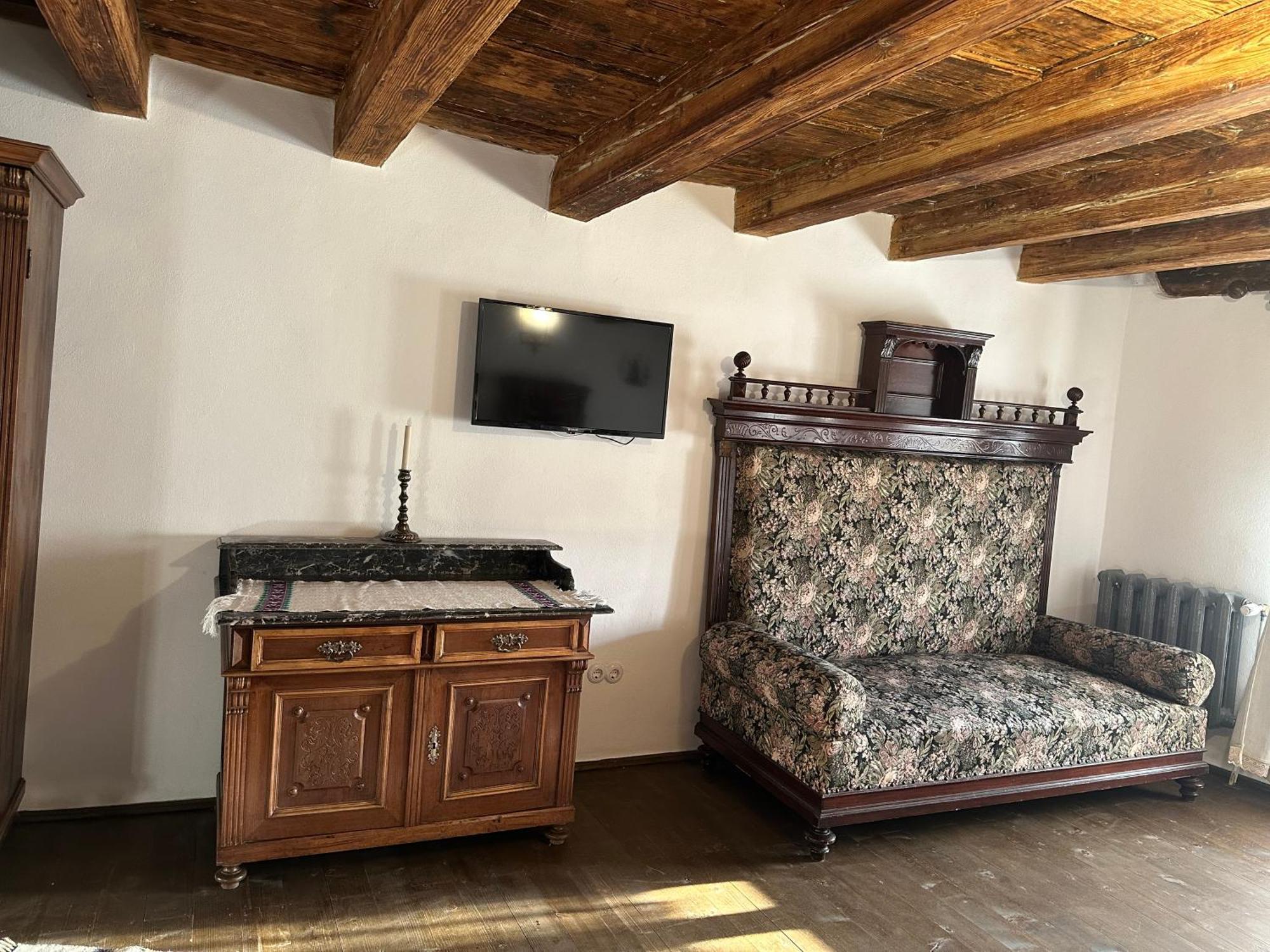 Castle View Saschiz - Traditional Guesthouse Exterior foto
